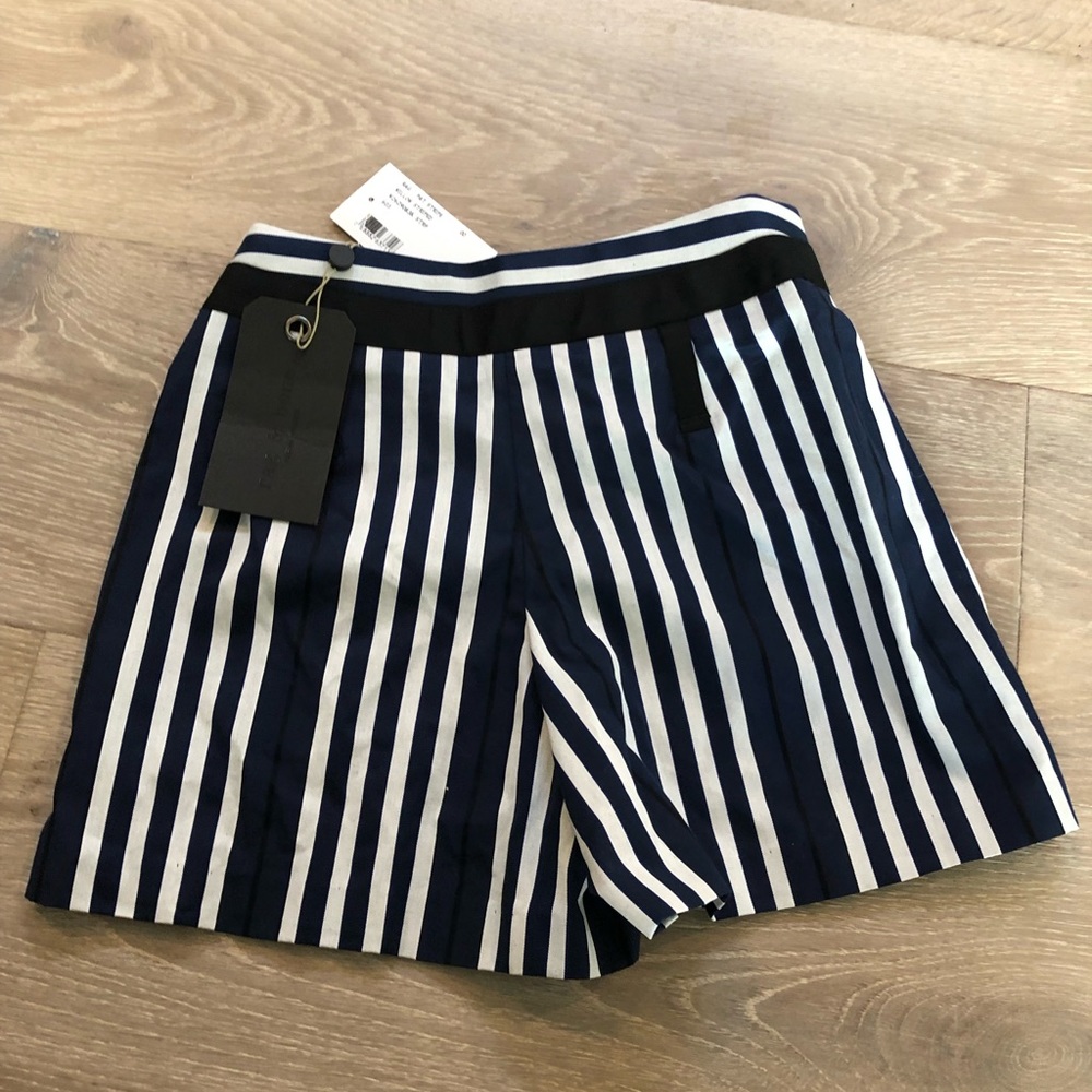 Shorts - Picture 2 of 2